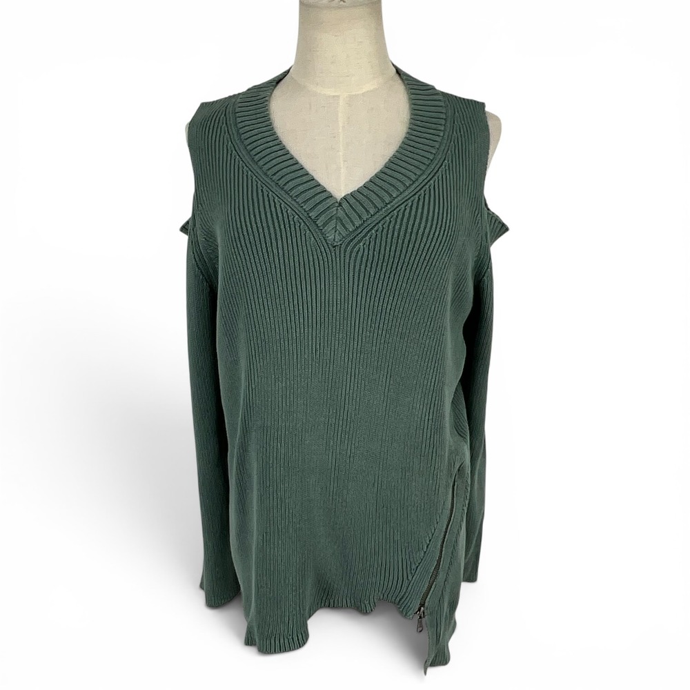 Rock‎ & Republic Womens Top XL Gray Ribbed Knit Cold Shoulder V Neck Y2K